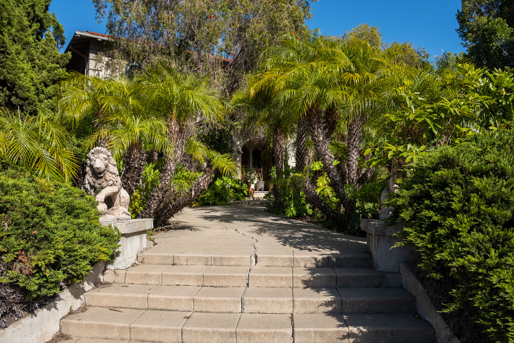 Take A Look At The Rimpau Boulevard Stairs