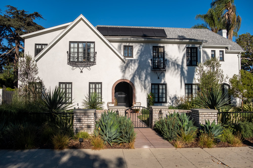 The Larchmont Chronicle First Street and Irving Boulevard